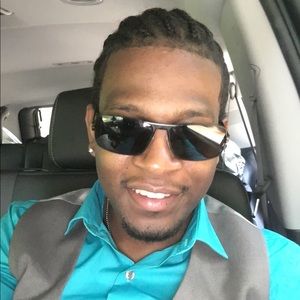 Meet your Posher, Wesley